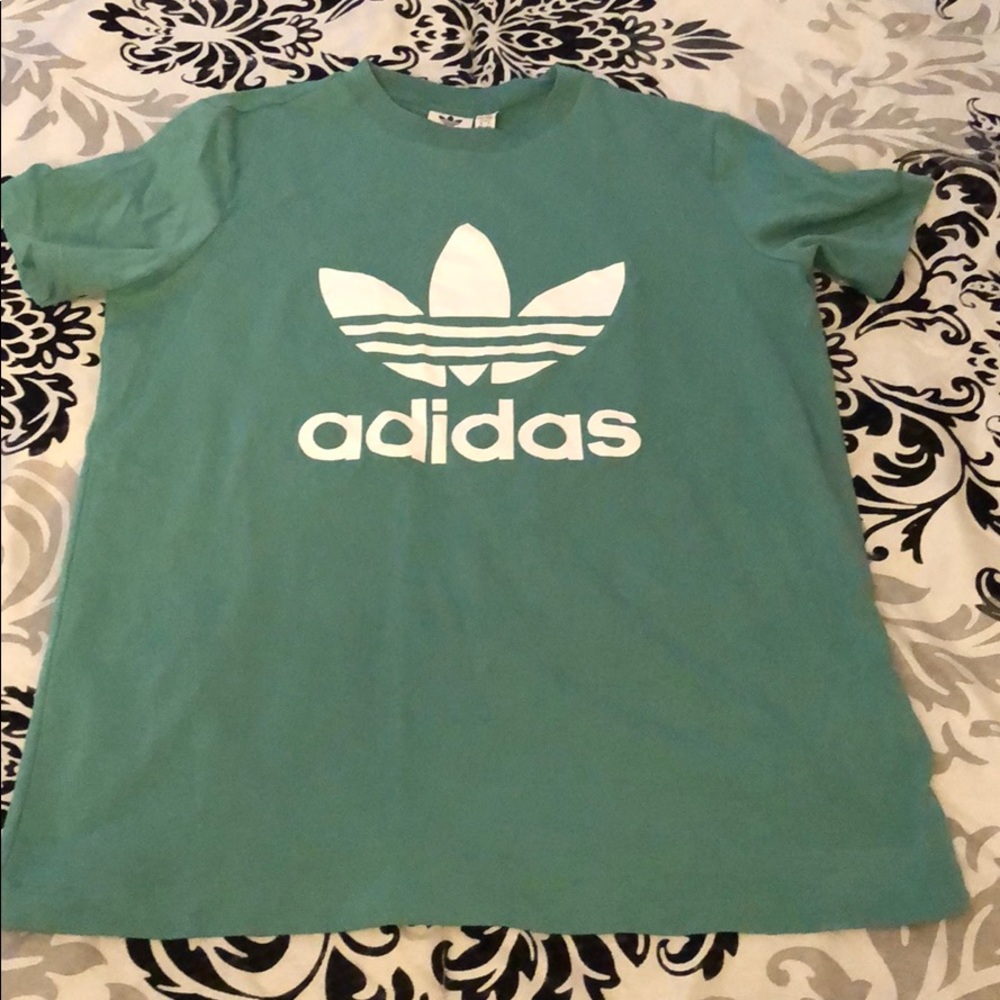Adidas T-shirt